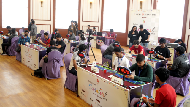 Rubik s Cube Competition Takes Place in Bethlehem s Aida Camp