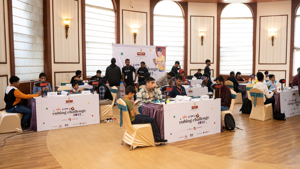 Must-Have Accessories for Speedcubers at Competitions