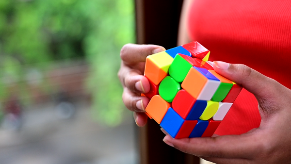 6 Best Rubik's Cube for Beginners