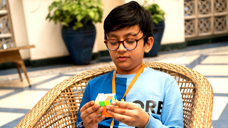 How Speedcubers Solve Cube In Seconds?